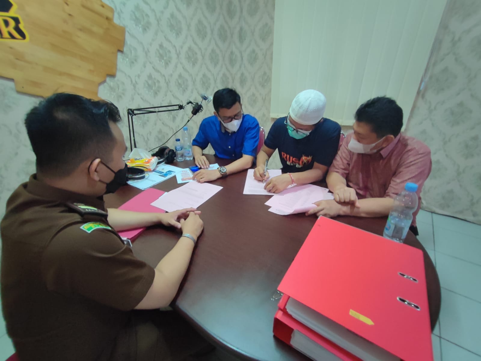 Tim Penuntut Umum Kejari Kampar Terima 1 Lagi Tersangka Dugaan Tipikor RSUD Bangkimang