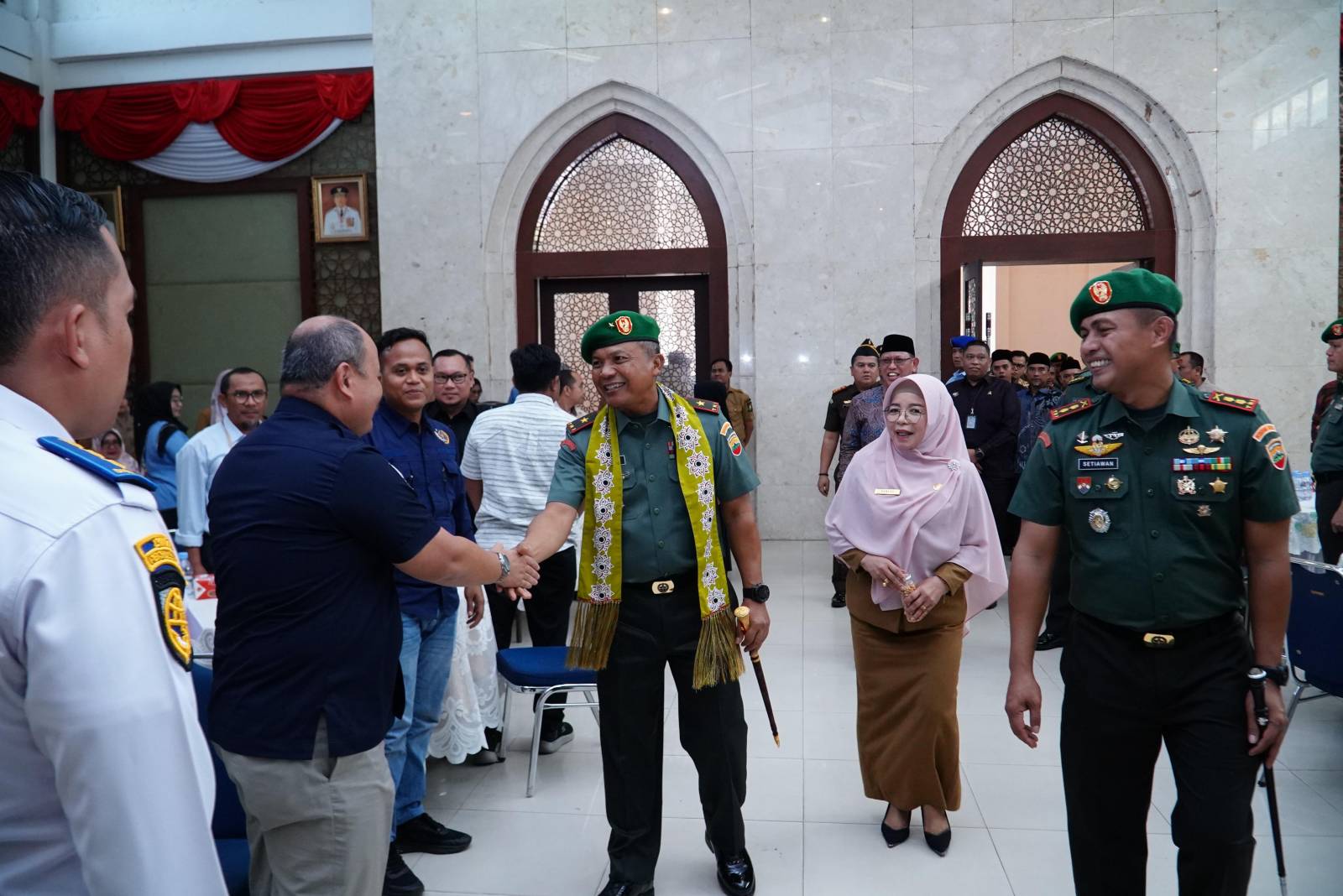 Pj Sekda Kampar Sambut Silaturahmi Komandam Korem 031/Wira Bima di Aula Kantor Bupati
