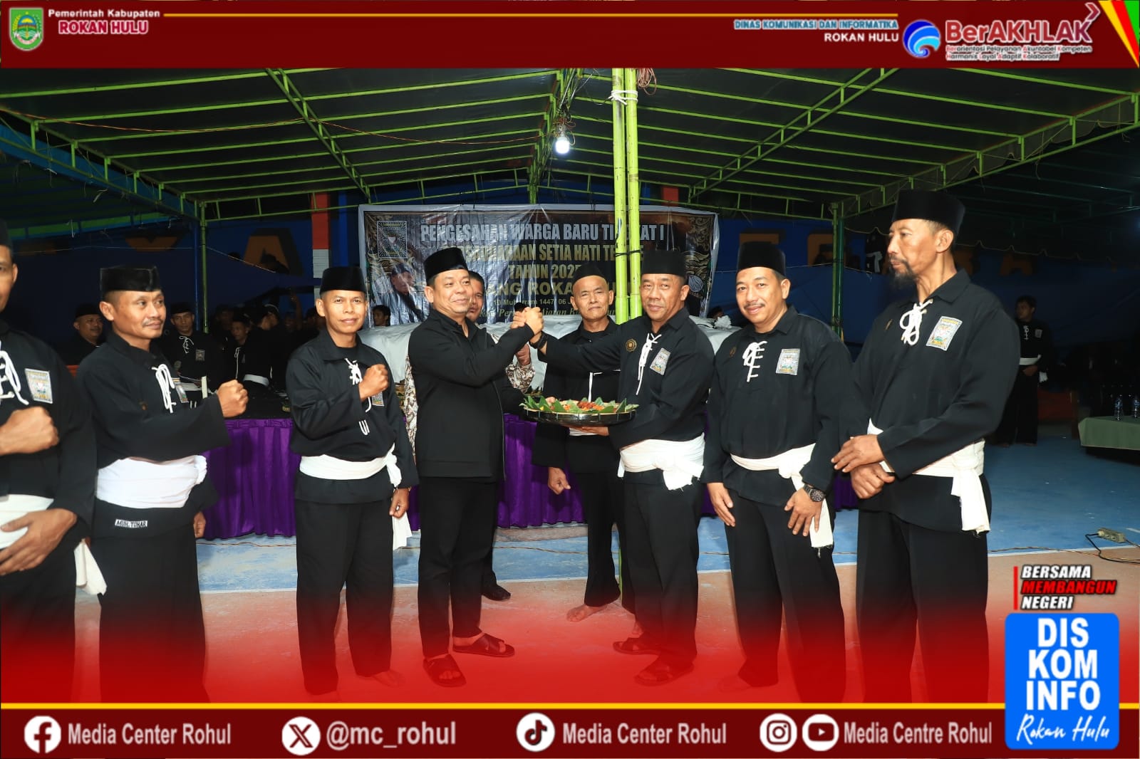 Wabup Rohul Syafaruddin Poti Hadiri Malam Pengesahan Calon Warga Baru PSHT Rohul 2025