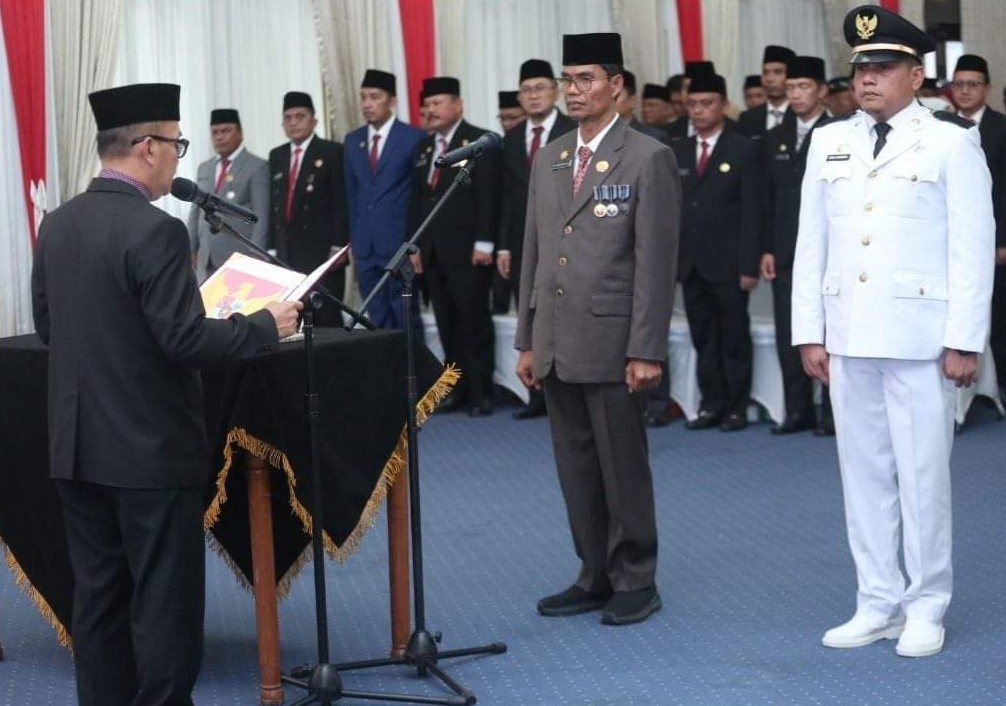 Berikut 10 Pejabat Pimpinan Tinggi Pratama dan 28 Pejabat Administrator Dilantik Pj Bupati Kampar