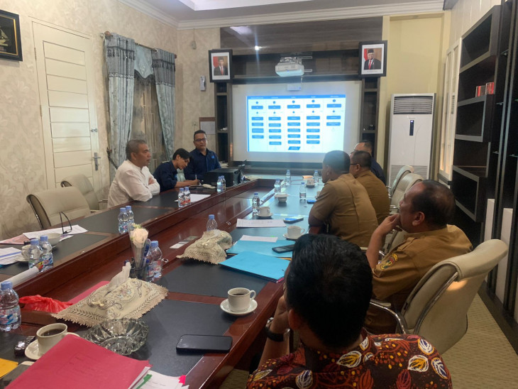 Diskominfo Kampar Buat Terobosan Aplikasi Berbasis Elektronik, Pj Bupati: Aplikasi Ini Sangat Menduk