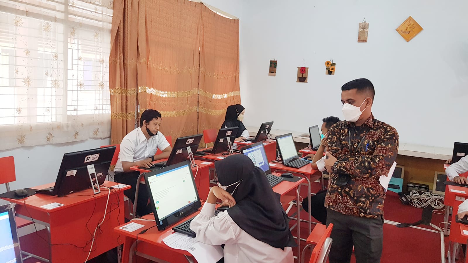 Peserta Calon PPK Langsung Tahu Hasil Setelah Tes Cat Transparan