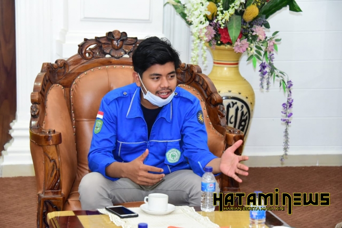 BEM UIR Akui Pemkab Kuansing Sukses Tingkatkan Harga Karet Melalui Apkarkusi