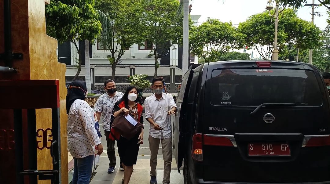 Diduga Uang Honorer Tidak Disalurkan, Kejari Tuban Tahan Bendahara Dinas