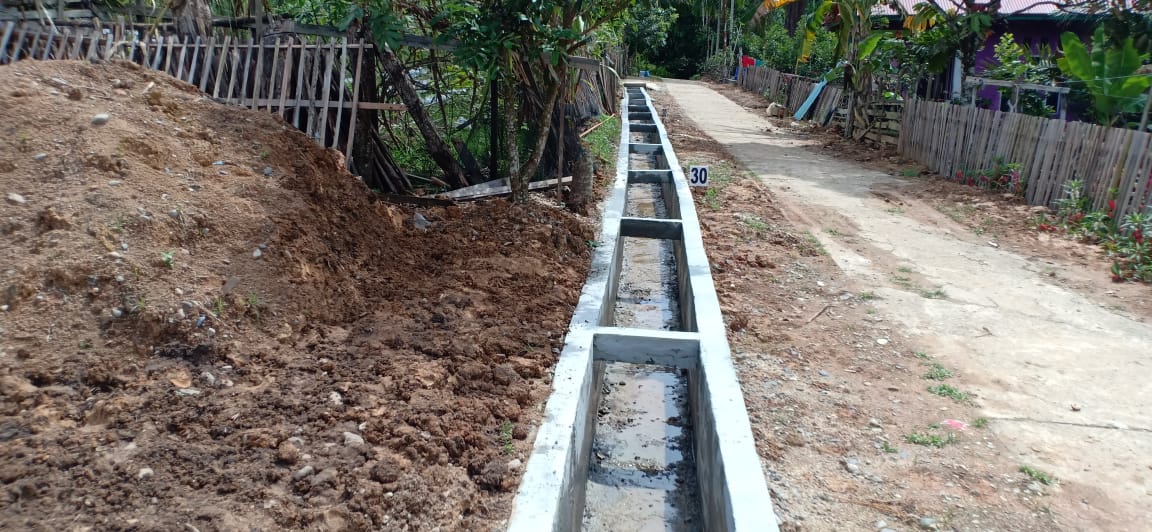 Pengerjaan Pembangunan Drainase TMMD ke-110 Kodim 0313/KPR Sudah Selesai