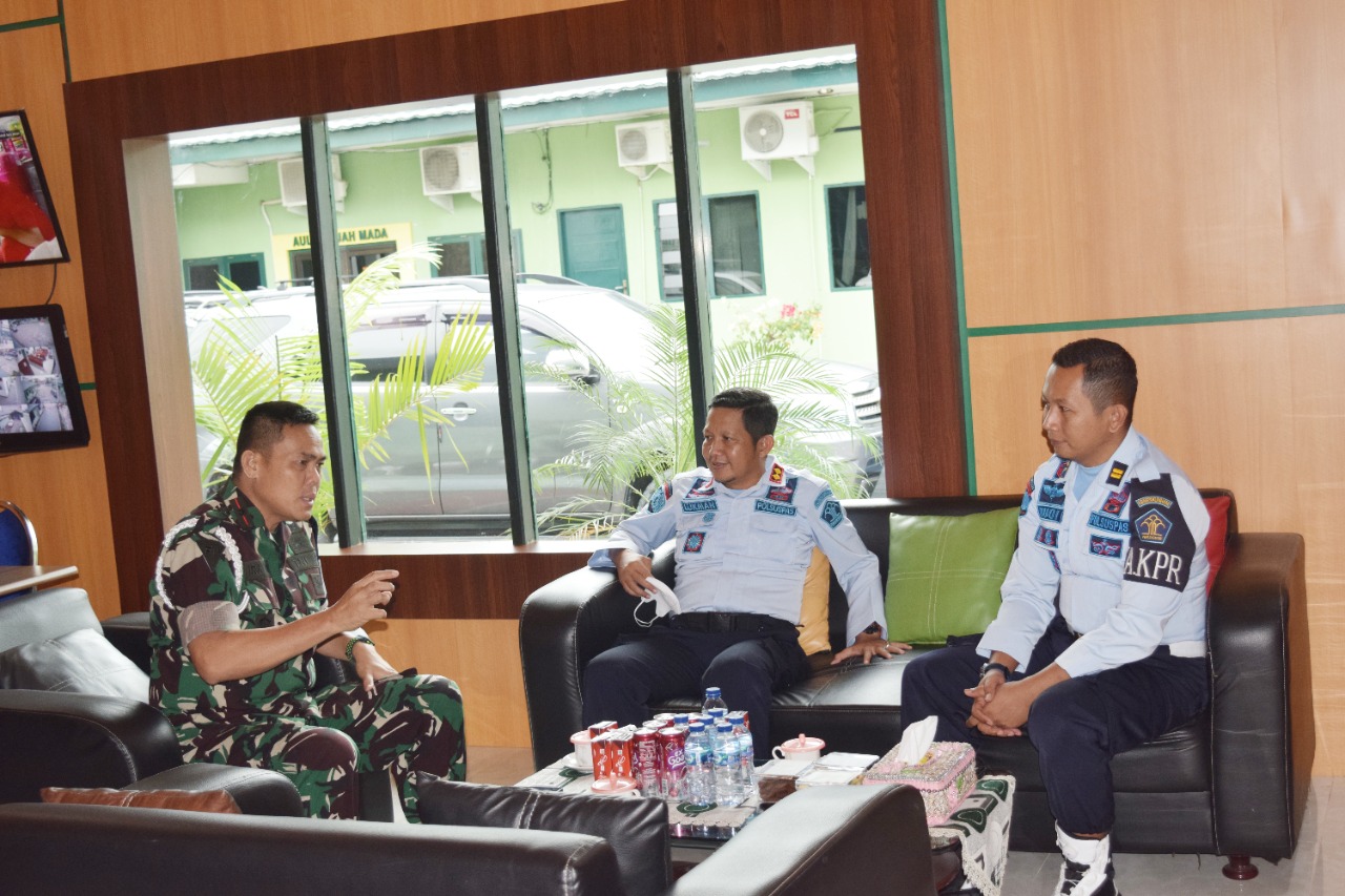 Jalin Sinergitas, Karutan Pekanbaru Sambangi Denpom I/3