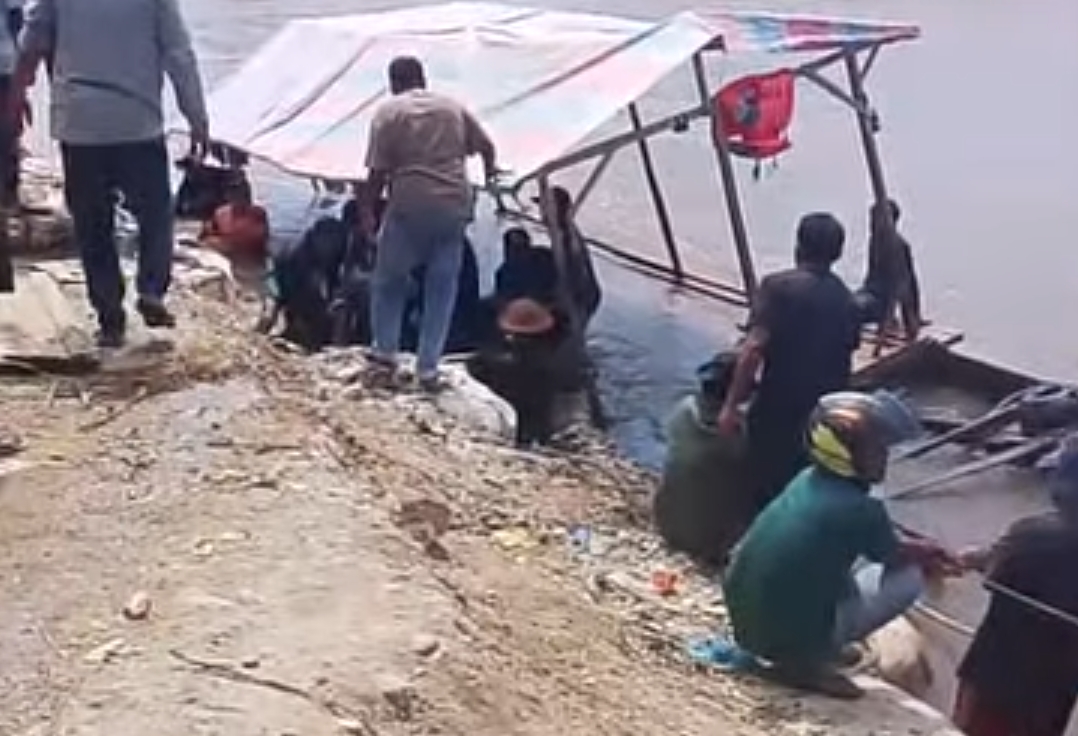 Rakit Tenggelam di Sungai Rokan, Bupati Rohul Ambil Langkah Cepat