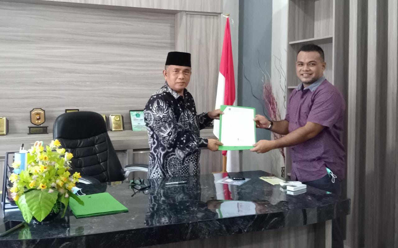 Kakan Kemenag Kampar Tandatangani SPTJM, Terkait Insentif Guru MDTA dan Serahkan Kedinas Dikpora