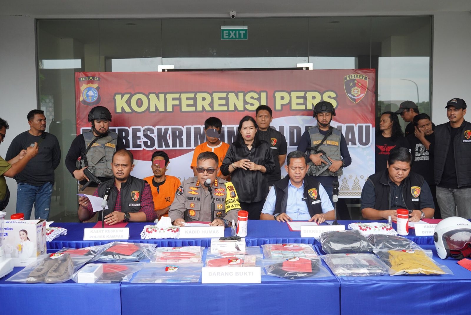 Dua Pelaku Perampokan Menggunakan Senpi Berhasil Diringkus Ditreskrimum Polda Riau