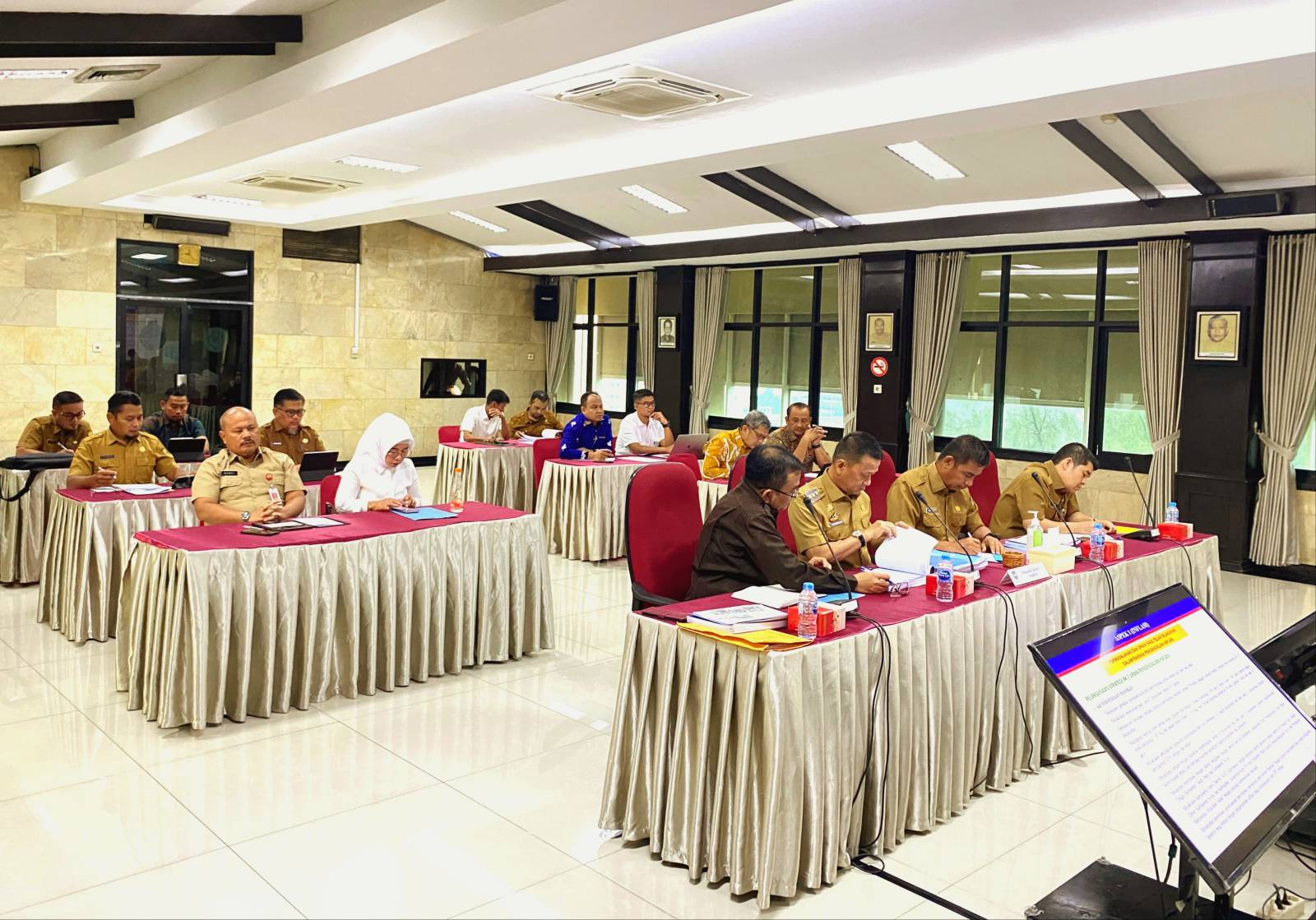 Laporan Kinerja Triwulan II Disampaikan Pj Bupati Kampar ke Inspektorat Jendral Kemendagri di Jakart