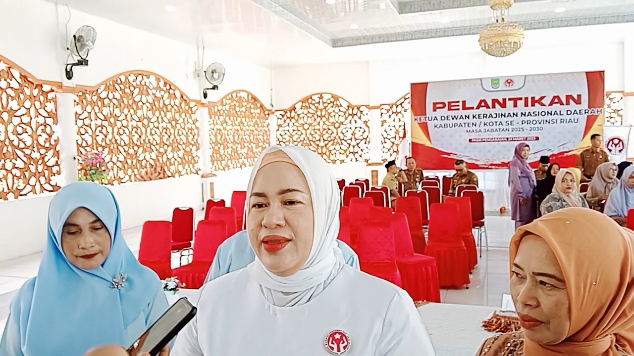 Dr. Yeni Dwi Putri Anton Resmi Dilantik sebagai Ketua Dekranasda Rokan Hulu 2025-2030