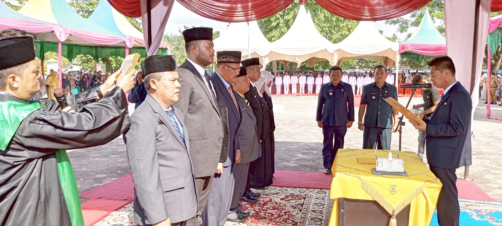 28 Pejabat Dilantik Bupati Rohil, Ini Pesan Afrizal Sintong