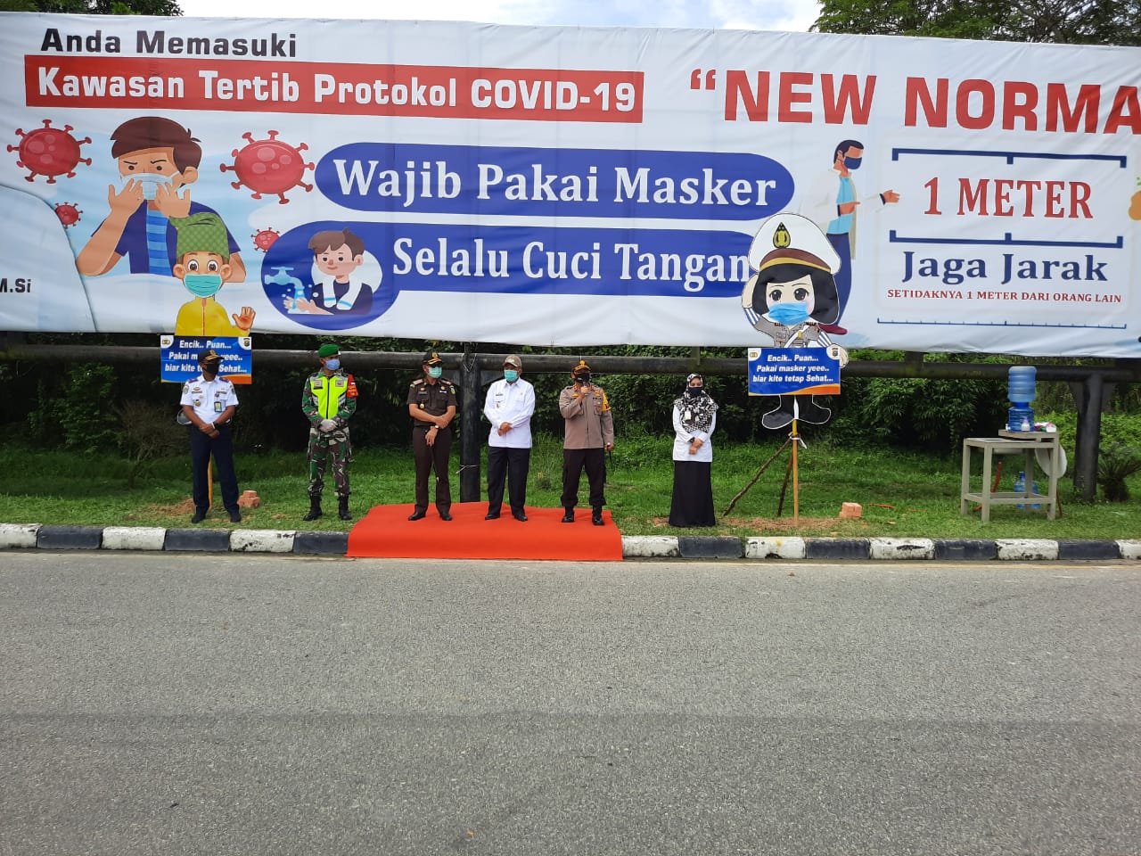 Polres Siak Sosialisasikan Prokes Covid 19 Dengan Cara Unik Dalam Bentuk Gambar Menarik