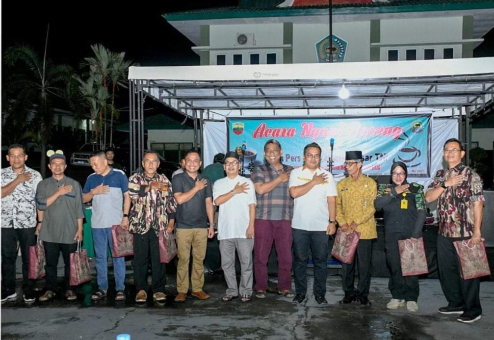 Pj Bupati Kampar Hadiri Ngopi Bareng dan Silaturahmi di Makodim 0313/KPR