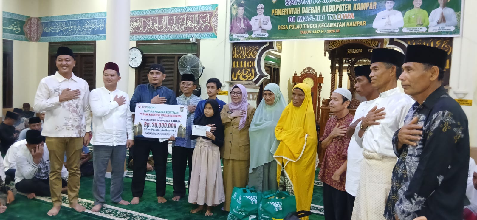 SR di Masjid Taqwa, Wakil Bupati Kampar Sampaikan Program Pemerintah Kabupaten Kampar