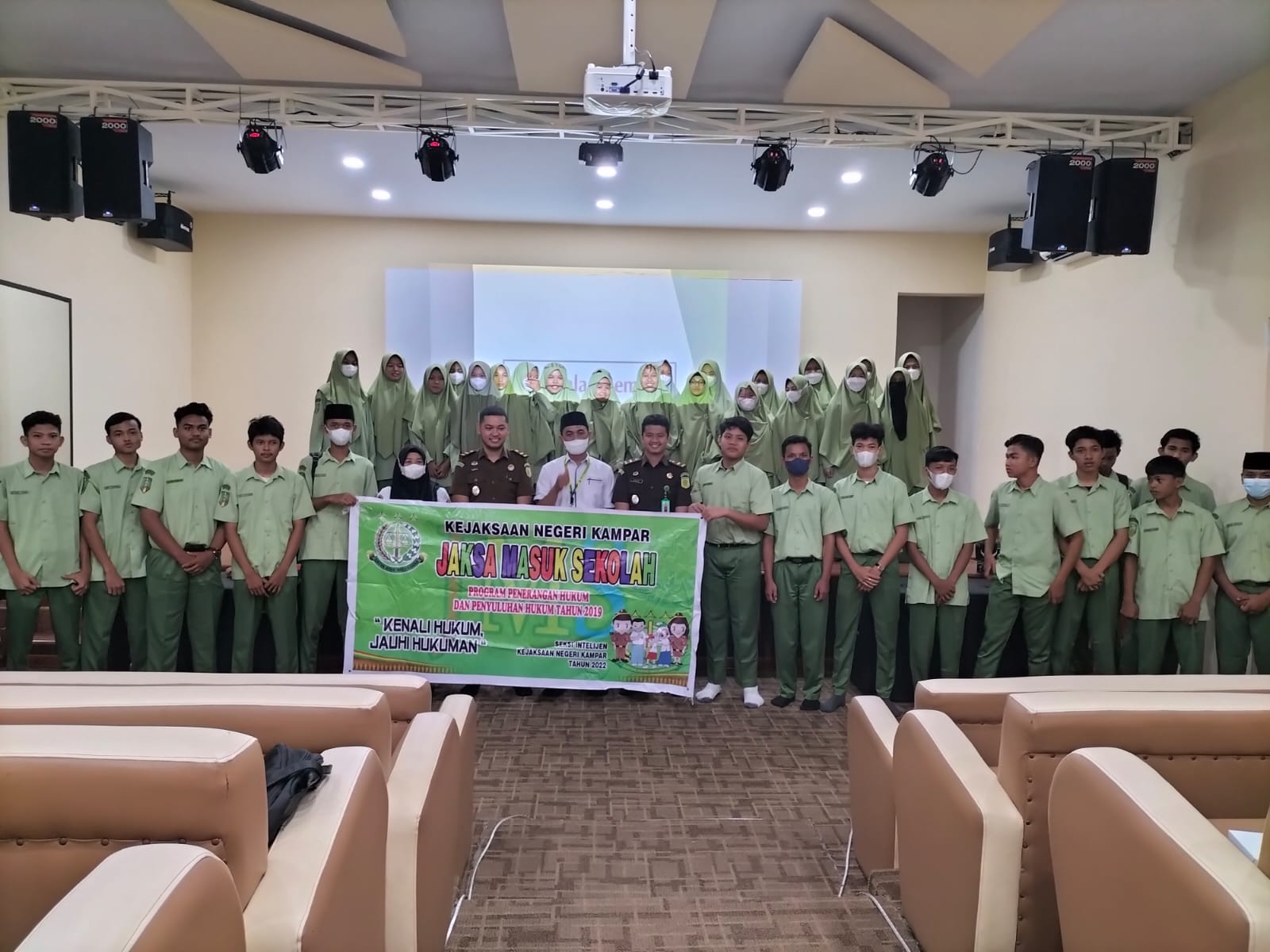 Kepsek SMA Muhammadiyah Bangkinang : Tema yang Diangkat Tim JMS Kejari Kampar Sangat Bermanfaat  
