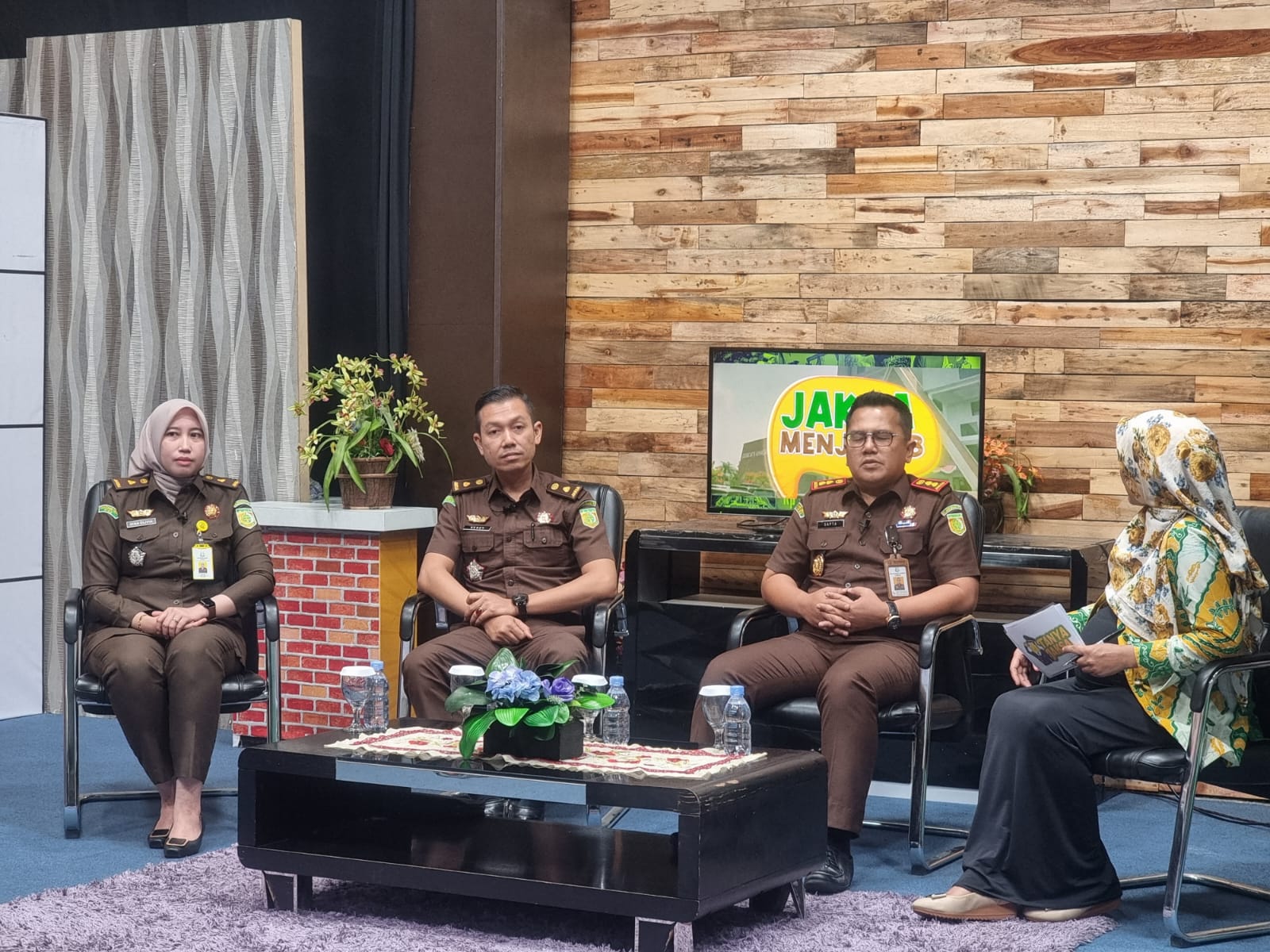 Program Jaksa Menjawab, Kajari Kampar Jadi Narasumber Pada Peran dan Fungsi Pelayanan Hukum