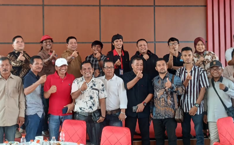 Pererat Hubungan dengan Media, Wabup Rohul Gelar Ngopi Bareng Puluhan Jurnalis