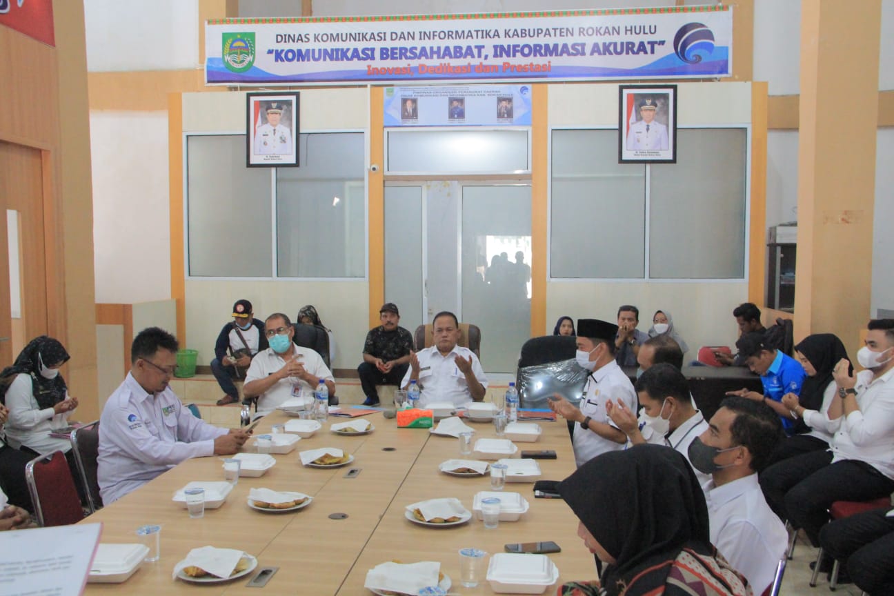 Sertijab Kadis Kominfo Rohul Yusmar Dengan Kadis Baru Sofwan