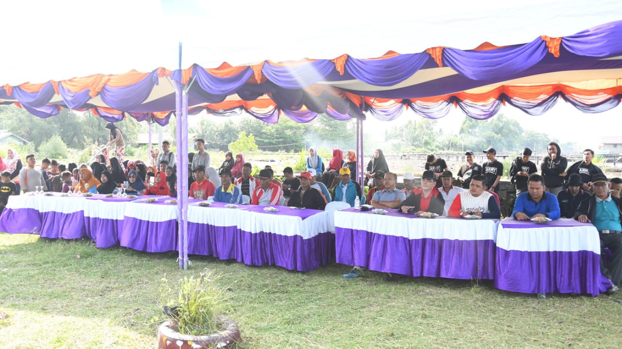 Tiga Dinas di Kabupaten Bengkalis melakukan sosialisasi di Pantai Perapat Tunggal