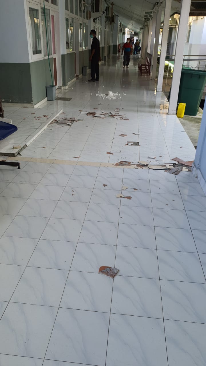 Pasca Gempa M5,8 di Kabupaten Tojo Una - Una, Satu Warga Meninggal