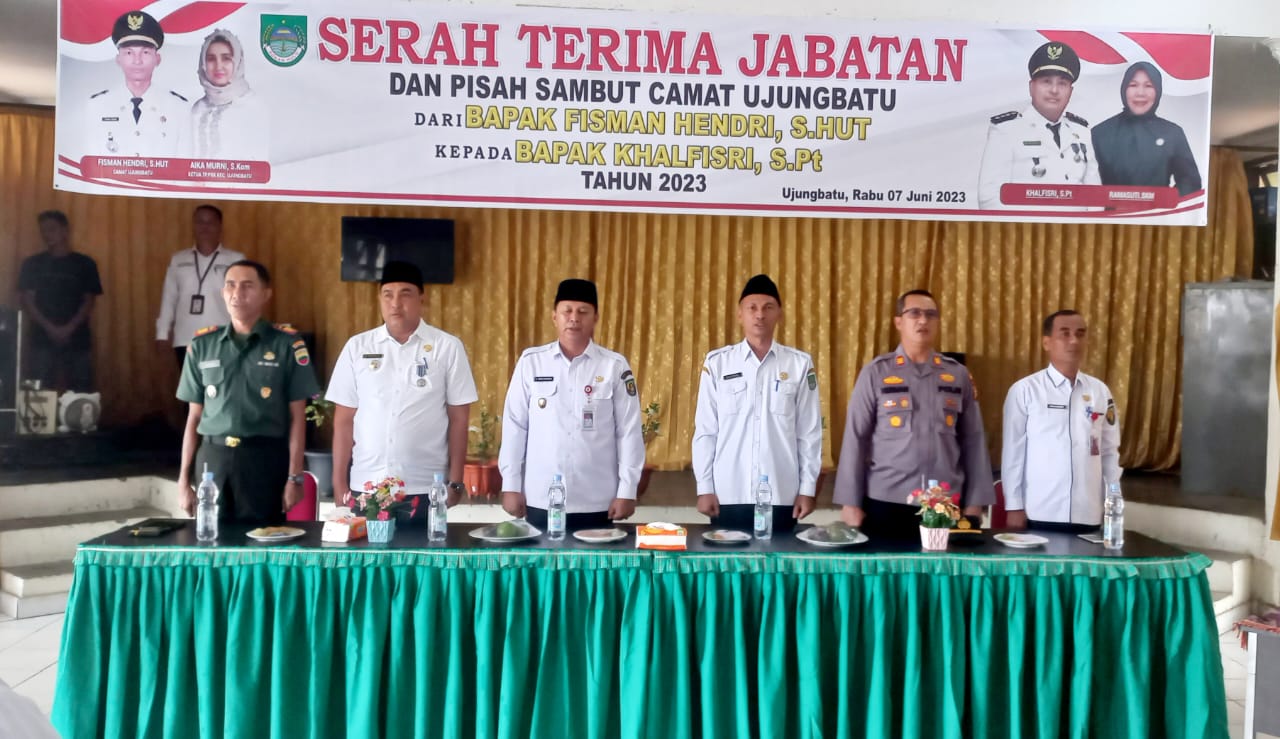 Kapolsek AKP Sohermansyah Dampingi Wabup Indra Gunawan Hadiri Giat Sertijab dan Pisah Sambut Camat