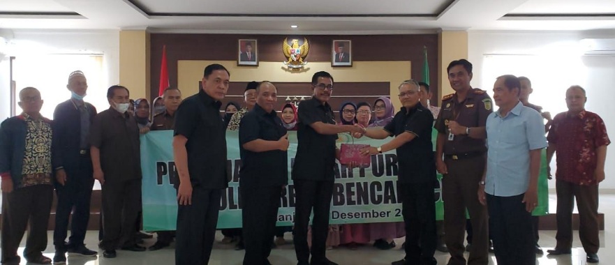 Mantan Wakil Jaksa Agung Setia Untung Juga KBPA, Serahkan Bantuan Kepada Korban Gempa Cianjur