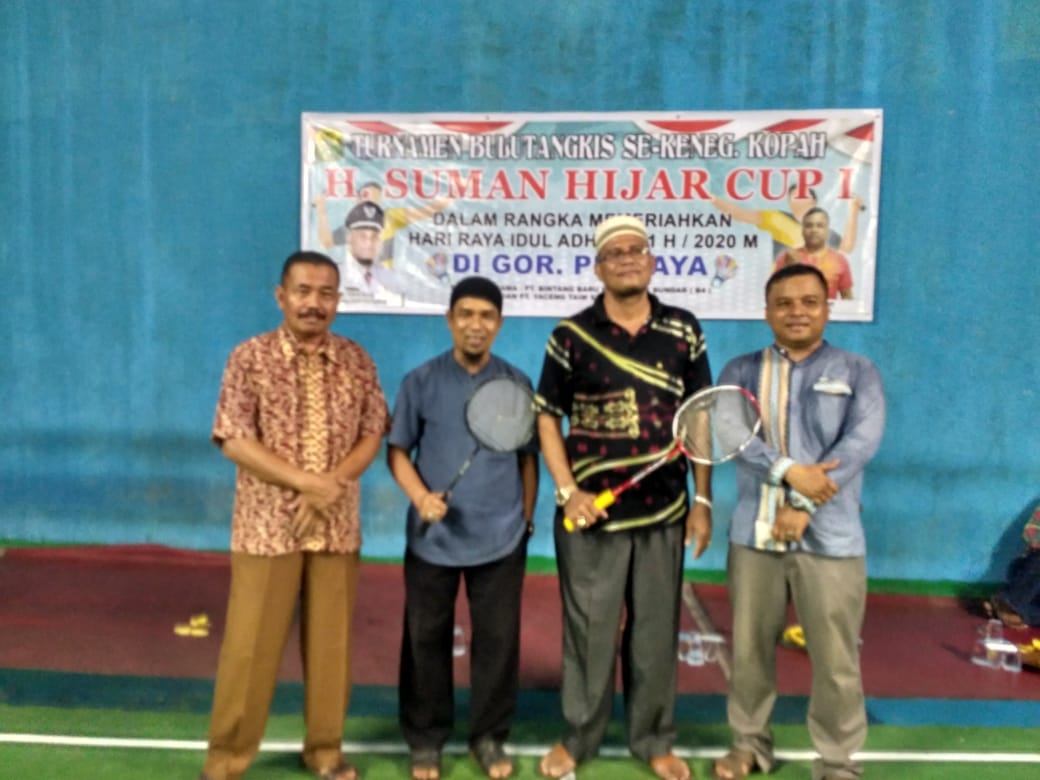 Pb. Jaya Kenegerian Kopah Lakukan turnament bulutangkis.