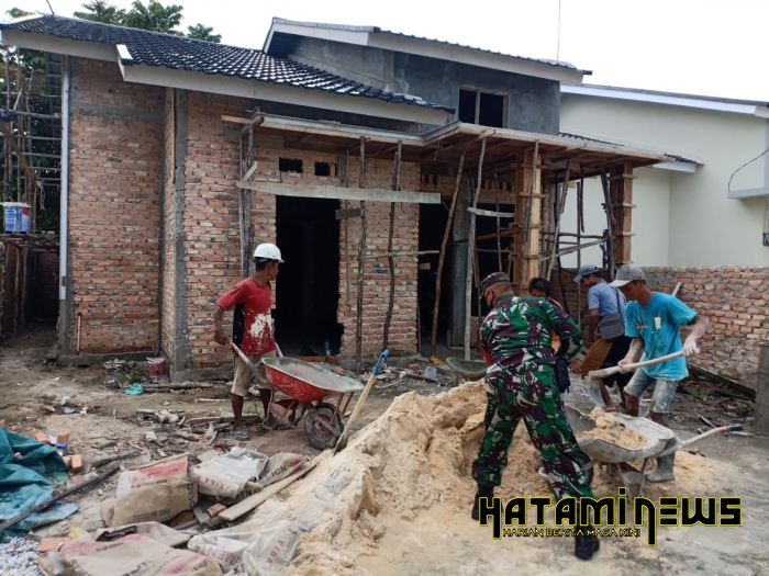 Peduli Warga, Koramil 03/Bumit Bantu Warga Bangun Rumah