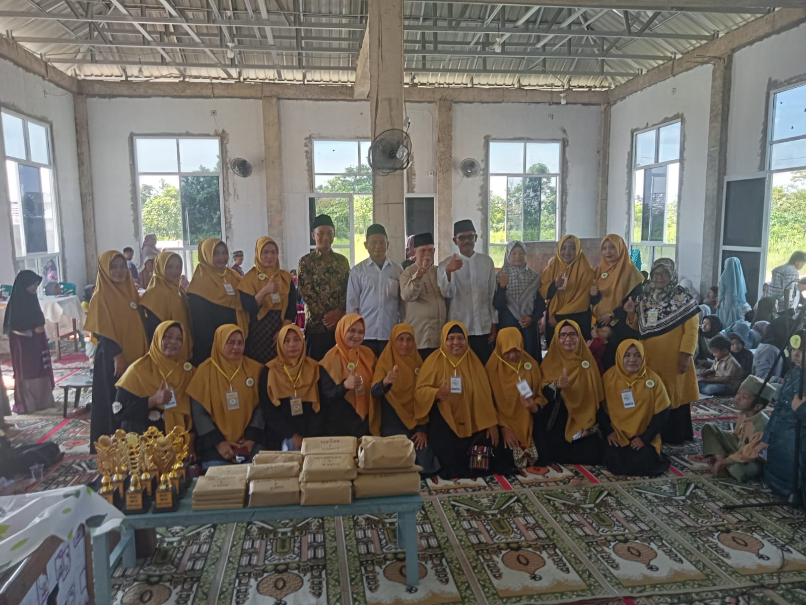 Peringati Milad Pertama, PMT Ukhuwah Islamiah Gelar Bermacam Perlombaan dan Santuni Anak Yatim