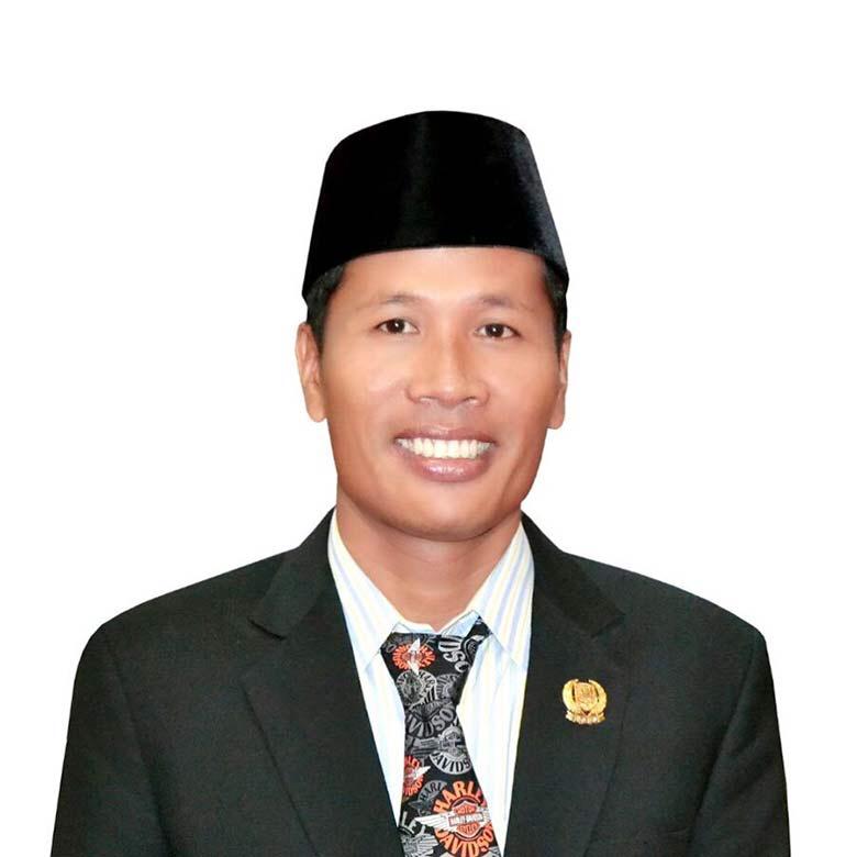 Ketua-DPRD-Riau,-Indra-Gunawan-Menyarankan-Agar-Tes-Urine-Juga-Dilakukan-Kepada-Kepala-Daerah
