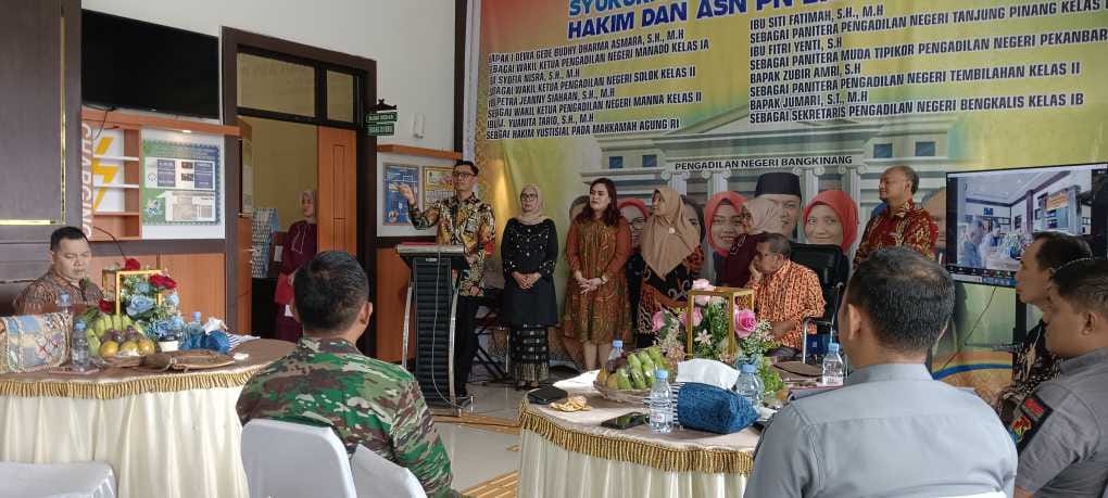 PN Bangkinang Adakan Syukuran, Ketua PN dan 8 ASN Pindah Tugas