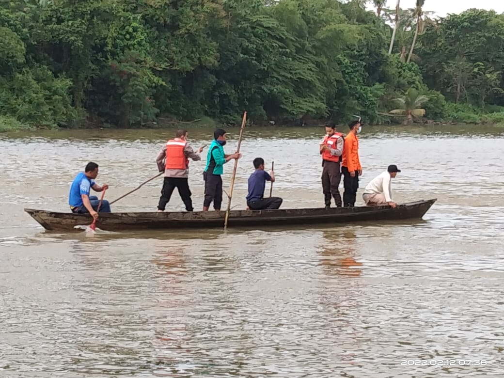 Pencari Pasir di Sungai Kampar Hanyut Terseret Arus, Tim Gabungan Masih Lakukan Pencarian