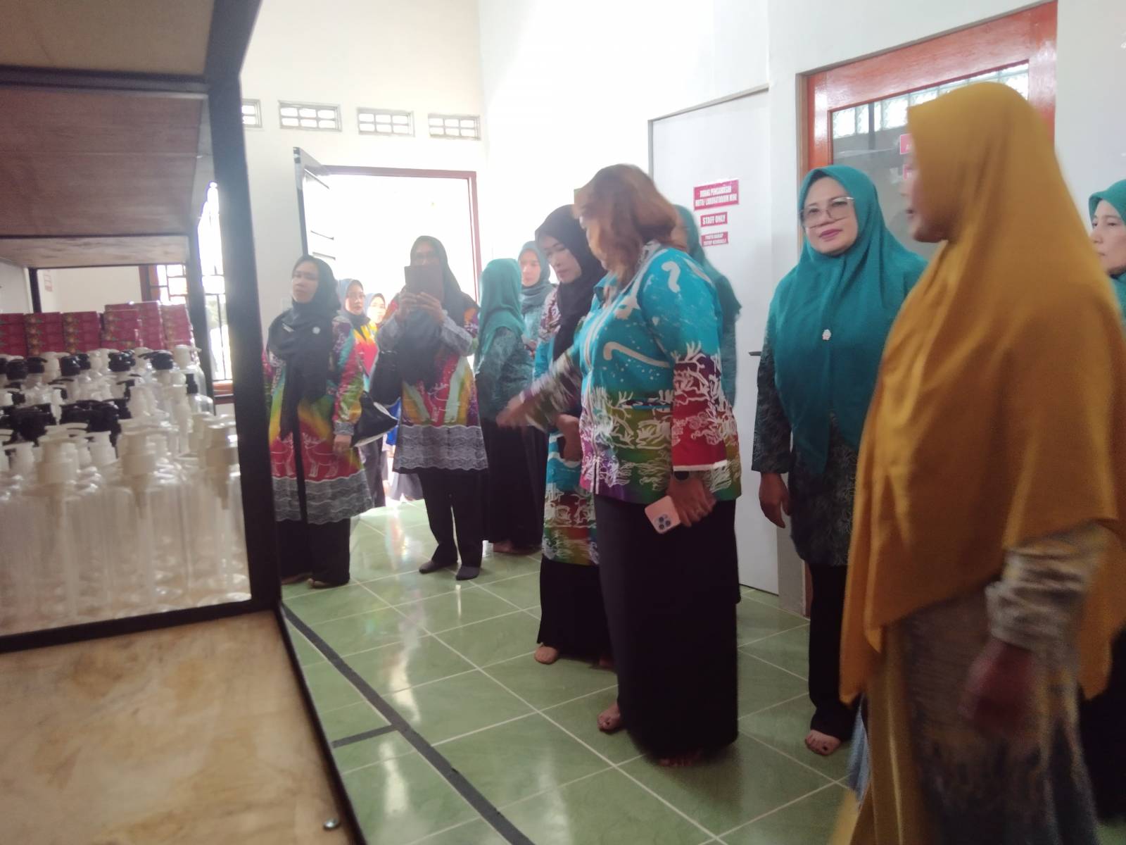 Kunjungan TP PKK Pelalawan Disambut TP PKK Kampar Dalam Kunker Kaji Tiru