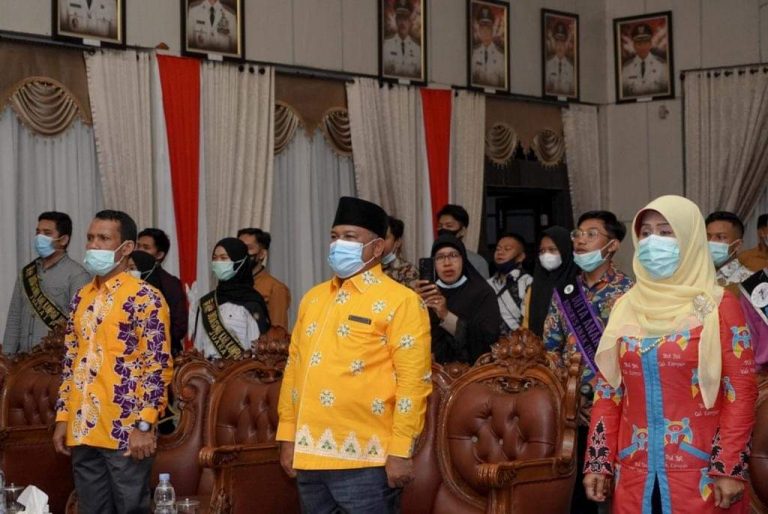 Bupati Kampat Didampingi Kepala DPPKBP3A Buka Pemilihan Duta Anak Kampar 2020