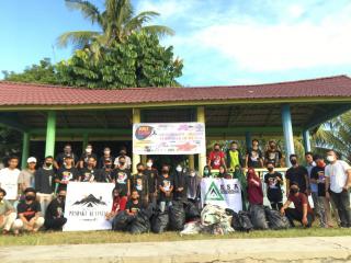 Komunitas dan Organisasi di Kuansing Turut Peringati World Clean Up Day 2020 dengan Pilah dan Pungut