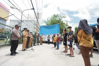 Pjs Bupati Siak Sosialisasikan Penindakan Disiplin Non Yustisi Protokol Kesehatan di Kec Tualang.