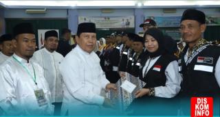 Bupati Rohul Sukiman Lepas Keberangkatan 470 JCH Kloter 8 Menuju Madinah