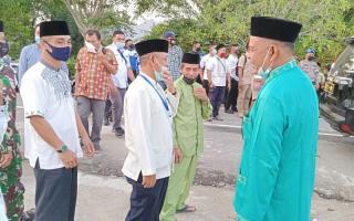 Bupati Pelalawan Hadiri Acara Pembukaan Khatmil Quran di Kelurahan Pelalawan