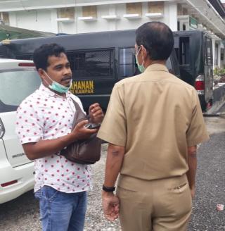 Penuhi Panggilan, Kepala BPKAD Kampar Hadir di Kantor Kejari Kampar