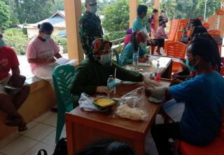 Babinsa Koramil 08/Tandun Monitoring Vaksin Tahap Dua Lansia.