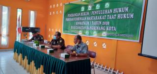 Kejari Kampar Gelar Penyuluhan Hukum Binmatkum Kepada Desa