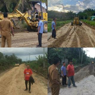 Warga Kecamatan Kepenuhan Hulu Apresiasi PUPR Rokan Hulu yang Perbaiki Jalan Rusak