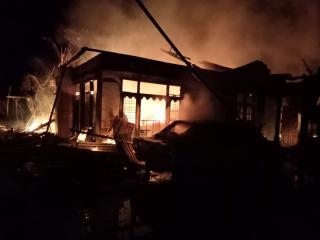 Kebakaran Bangunan di Kelurahan Bangkinang, Berhasil di Padamkan Petugas Damkar dan Penyelamatan