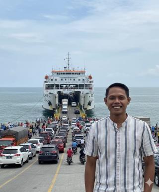 Penyeberangan Air Putih-Sungai Selari: Kerugian Ekonomi di Balik Antrean Panjang