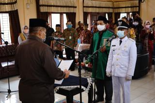 Lantik Penghulu Merempan Hulu, Ini Pesan AlfedriÂ 