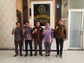 KPU Kampar Lakukan Kunjungan di Kejari Kampar, Bahas Tentang Layanan Pindah Memilih