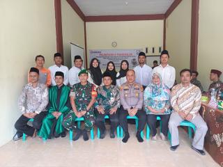 Kapolsek Rambah Hadiri Pelantikan Pengambilan Sumpah Janji Anggota Panwaslu Desa di Bangun Purba