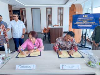 Pj Bupati Kampar Melakukan Penandatanganan Kesepakatan Bersama Antara Politeknik Keuangan Negara STA