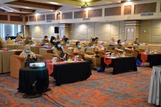 UMP Riau 2021 Tidak Naik, Berikut Penjelasan Kadisnakertrans Riau